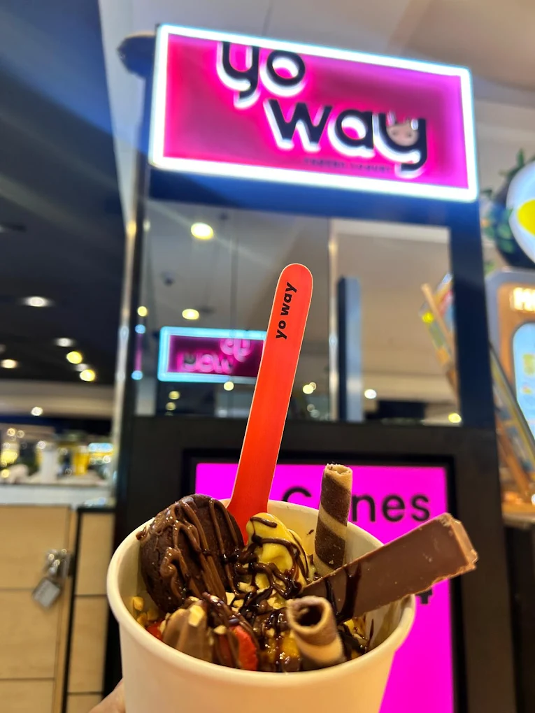 Self-Serve Frozen Yogurt Business For Sale – Westfield Parramatta (Yoway Parramatta) thumbnail 5